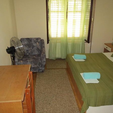 Guesthouse Lucic โอเรบิก ภายนอก รูปภาพ