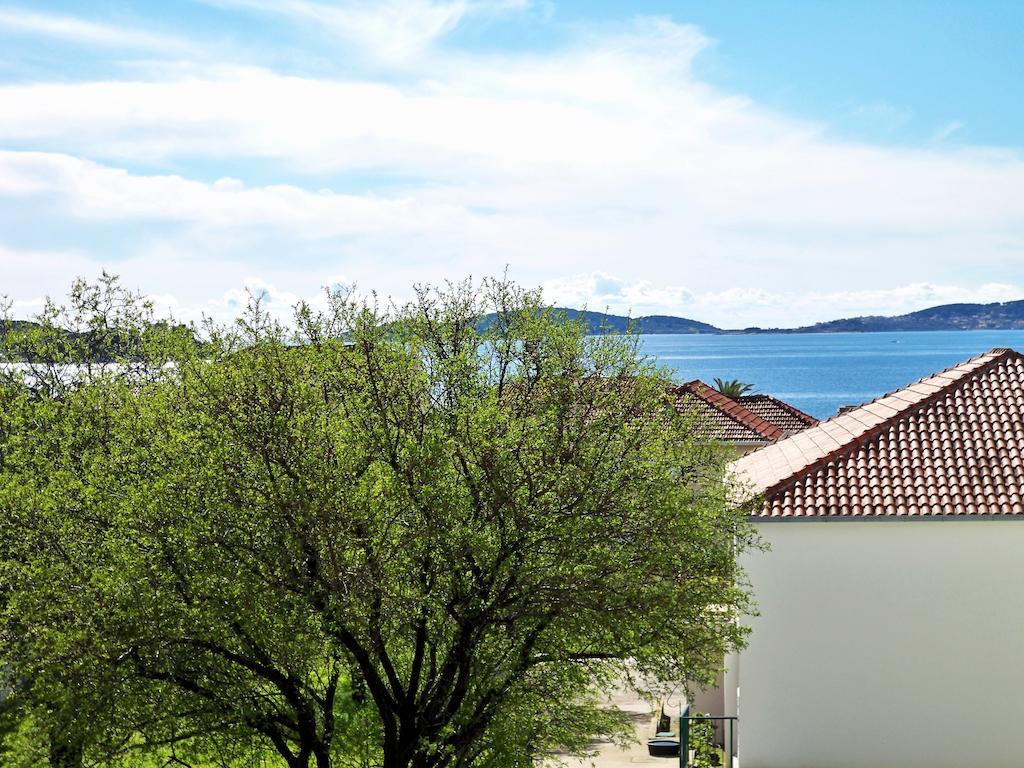 Guesthouse Lucic โอเรบิก ภายนอก รูปภาพ